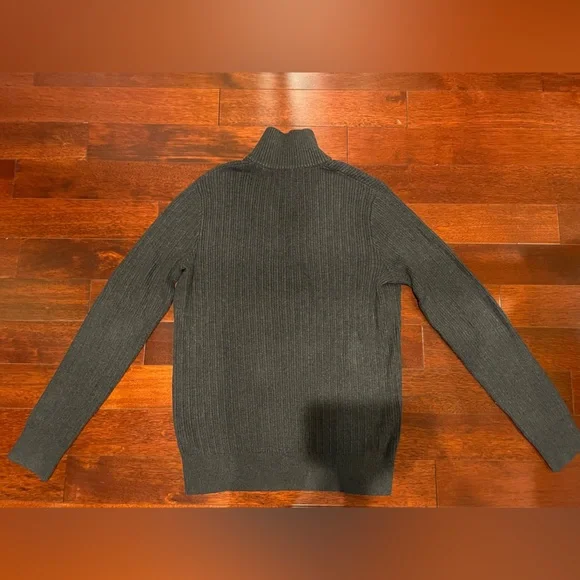Banana Republic Dark Grey Knit Sweater - Picture 3 of 4